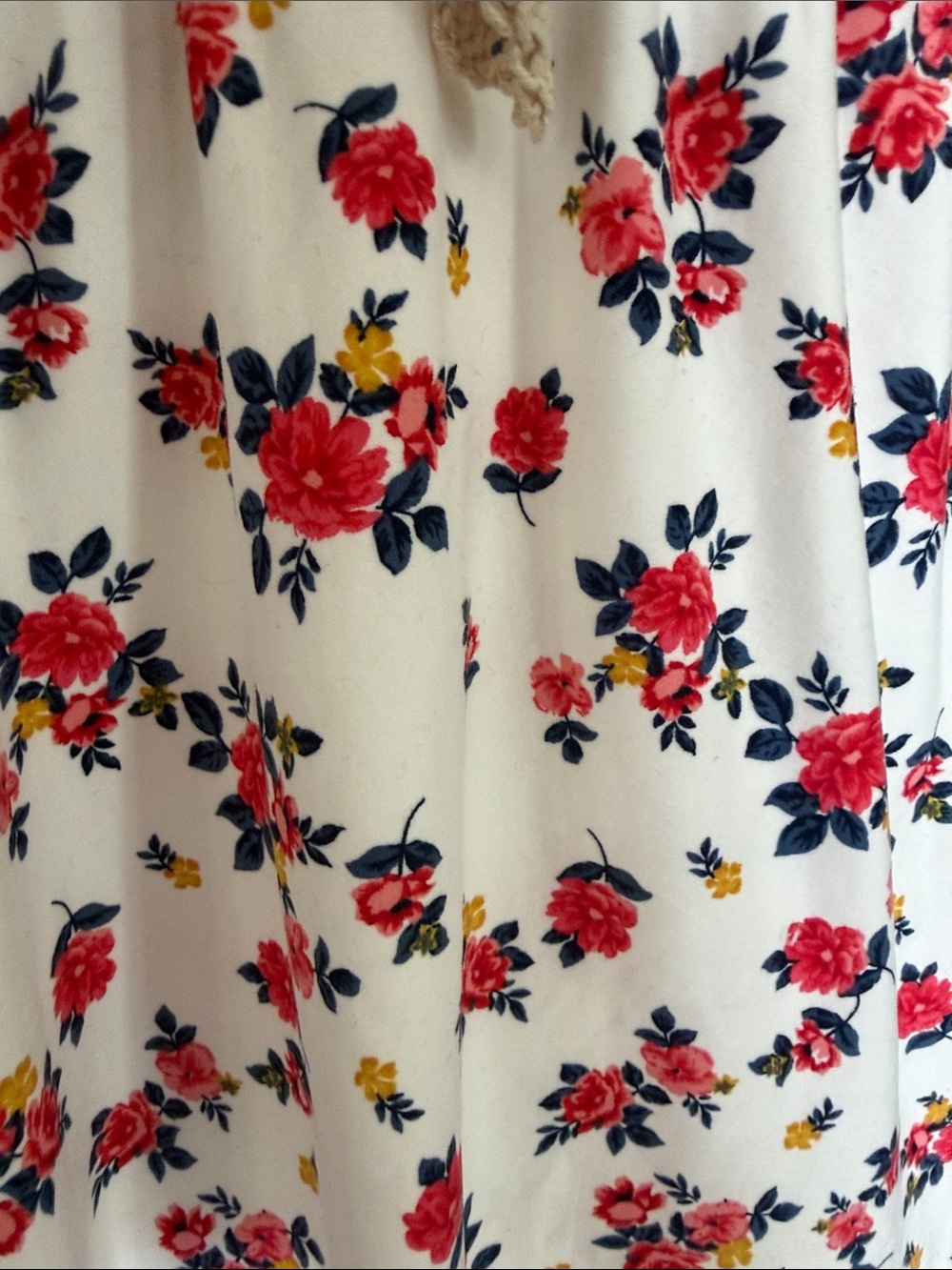 Crochet Bust Floral Tank Top - Cream/Red - Picture 4 of 5